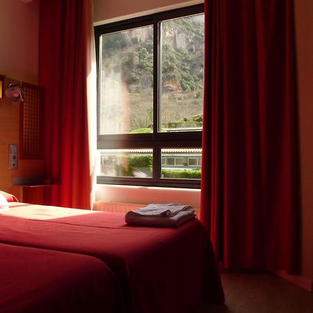 Hotel Castillo Del Alba Pola de Somiedo Quarto foto